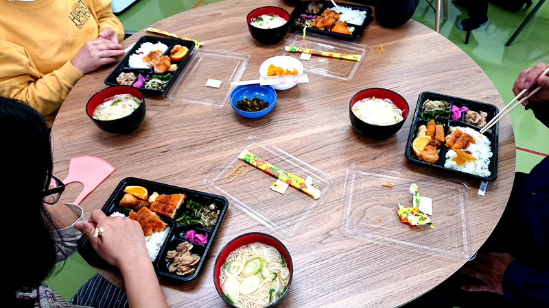 沖縄観光開発【レクレーション活動／お弁当会＆ゲーム大会】