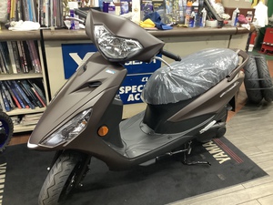 アクシスZ、マットブラウン | 羽曳野市のバイクショップ