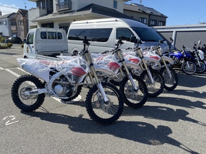 YZ125、YZ250F 70周年記念モデル