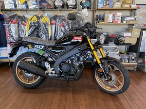 XSR155ブラック
