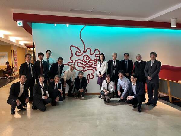 沖縄科学技術大学院大学（OIST)