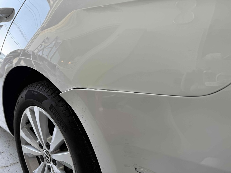 フォルクスワーゲンゴルフヴァリアントの事故修理