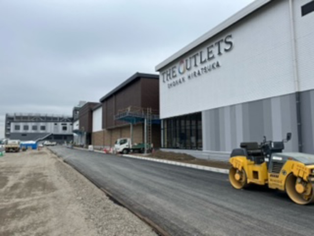 平塚ショッピングモール新築工事