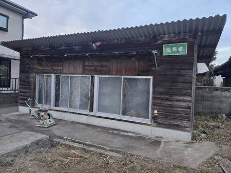 善通寺市、鶏小屋解体工事