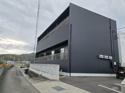 【徳島市国府町矢野】満室時表面利回り8.2％！2018年築・売アパート・14,000万円