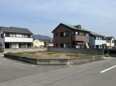 【210万円】徳島県板野郡板野町大寺字岡山路 売土地154.97㎡（約46.87坪）｜板野町の住宅用地