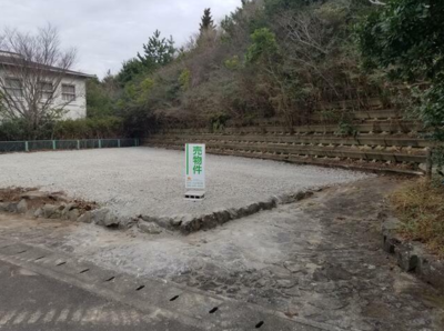 【420万円】鳴門市鳴門町高島字中島｜約84坪・高台の広々住宅用地