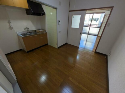 【徳島市両国本町】賃料4.8万円｜徳島駅徒歩約7分！リフォーム済み1DKマンション