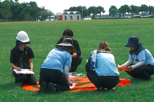 女性が感じる国家資格講習の不安を解消!