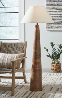 【Coming Soon!!】L329101 Floor Lamp (1/CN)