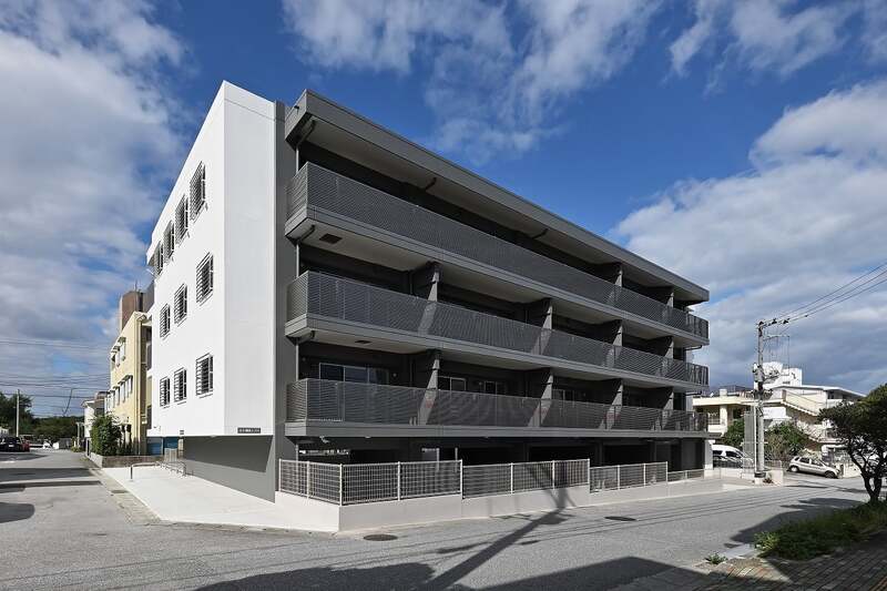 2022 ﾜｲｽﾞｴｽﾃﾑｺｰﾄ小禄金城