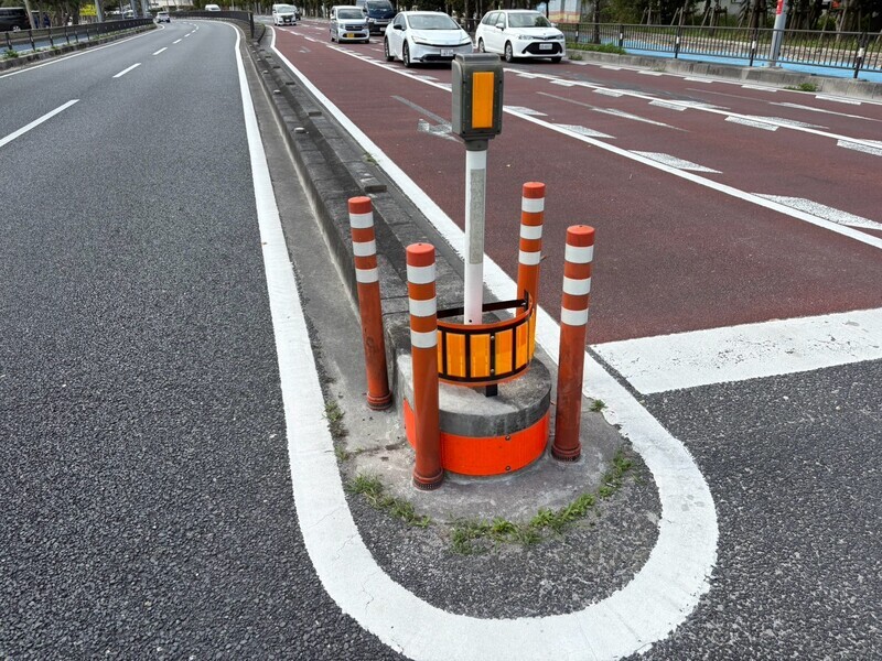 名護市　視線誘導標復旧