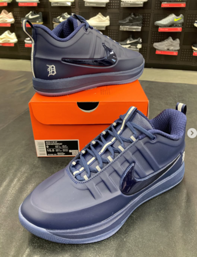  NIKE New Arrival  BOOK 2 SE EP “Tigers”