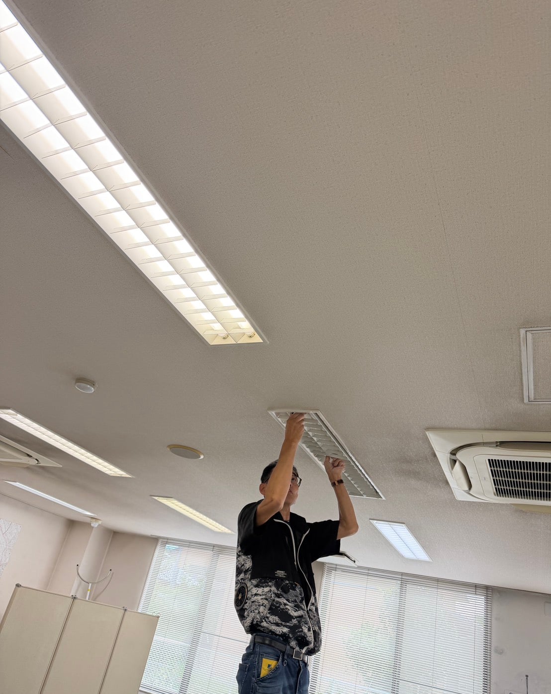 事務所の照明工事