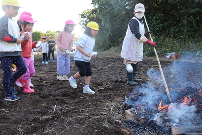 R7.12.18　焼き芋大会