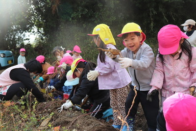 R7.12.3　いも掘り