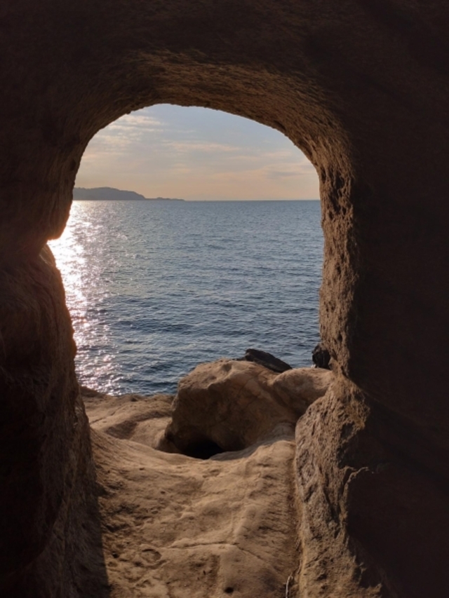 沖ノ島島内｜宇賀明神と洞窟散策