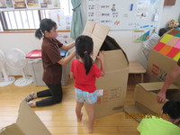 R04/05/27　ダンボール製作