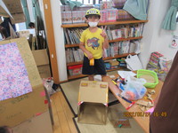 R04/05/27　ダンボール製作