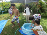 R05/09/22　プールで〇〇だ！