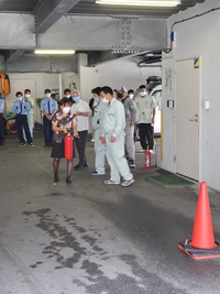 消火訓練(比嘉)