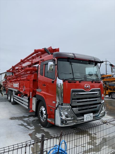 保有車両｜静岡・愛知のコンクリートポンプ車・コンクリート打設なら