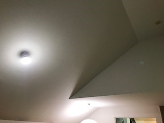 横浜市瀬谷区での雨漏りの修理】壁と天井の修繕