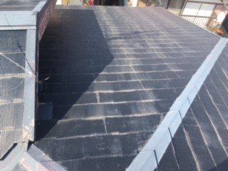 【横浜市保土ヶ谷区での雨漏りの修理】屋根の様子