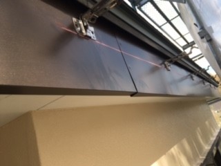 【横浜市港南区での雨漏りの修理】雨樋の交換作業②