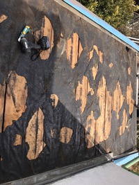 雨漏り被害を受けた屋根の下地