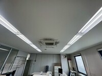 今日は企業様の天井張り替え工事!!　企業様のご依頼もお受けしております◎のイメージ