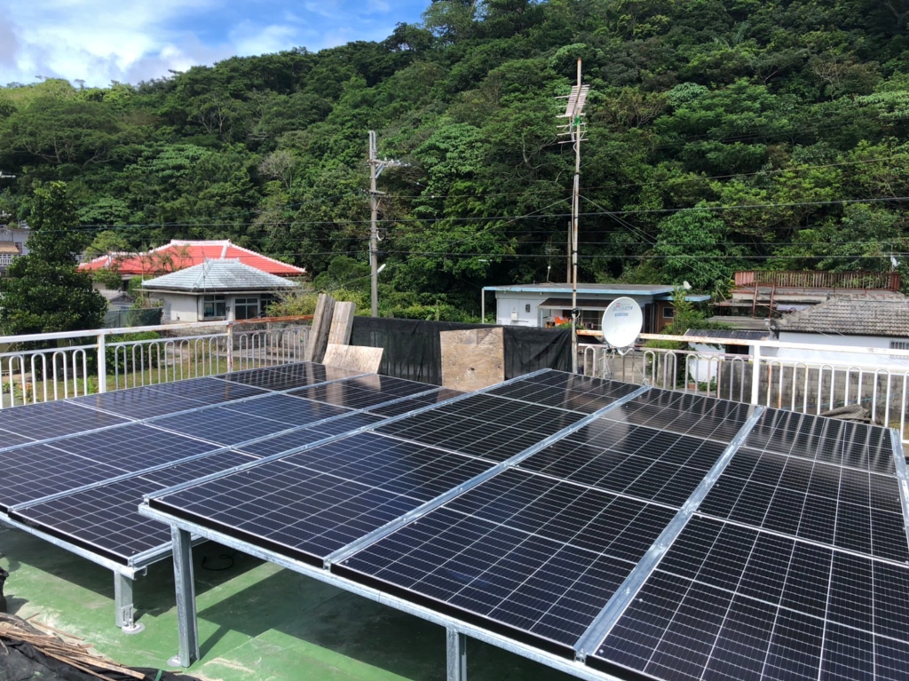 F様邸　太陽光発電システム設置工事