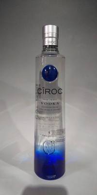 シロック ウォッカ 40°　700ml