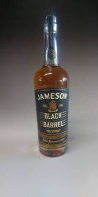 ジェムソン　ブラック　バレル　700ml