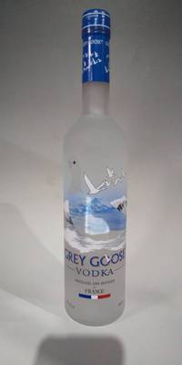 グレイ グース 40°　700ml