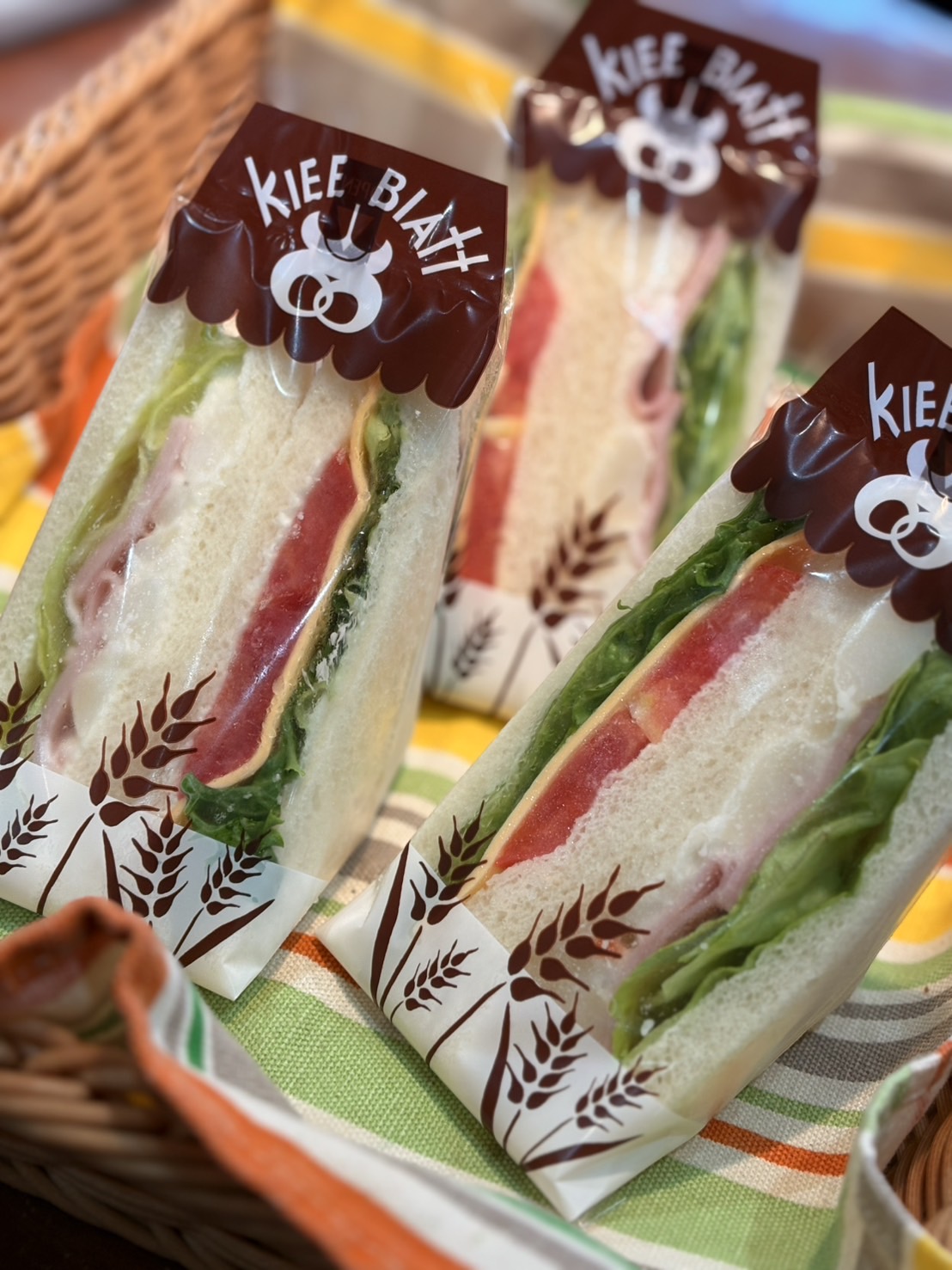店舗紹介｜石窯パンのお店クリーブラッツ｜焼きたて、揚げたて、作りたて