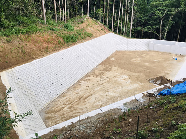 NEP大津町太陽光発電所建設工事