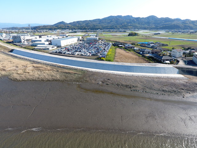 浜戸川新開地区(1工区)築堤工事