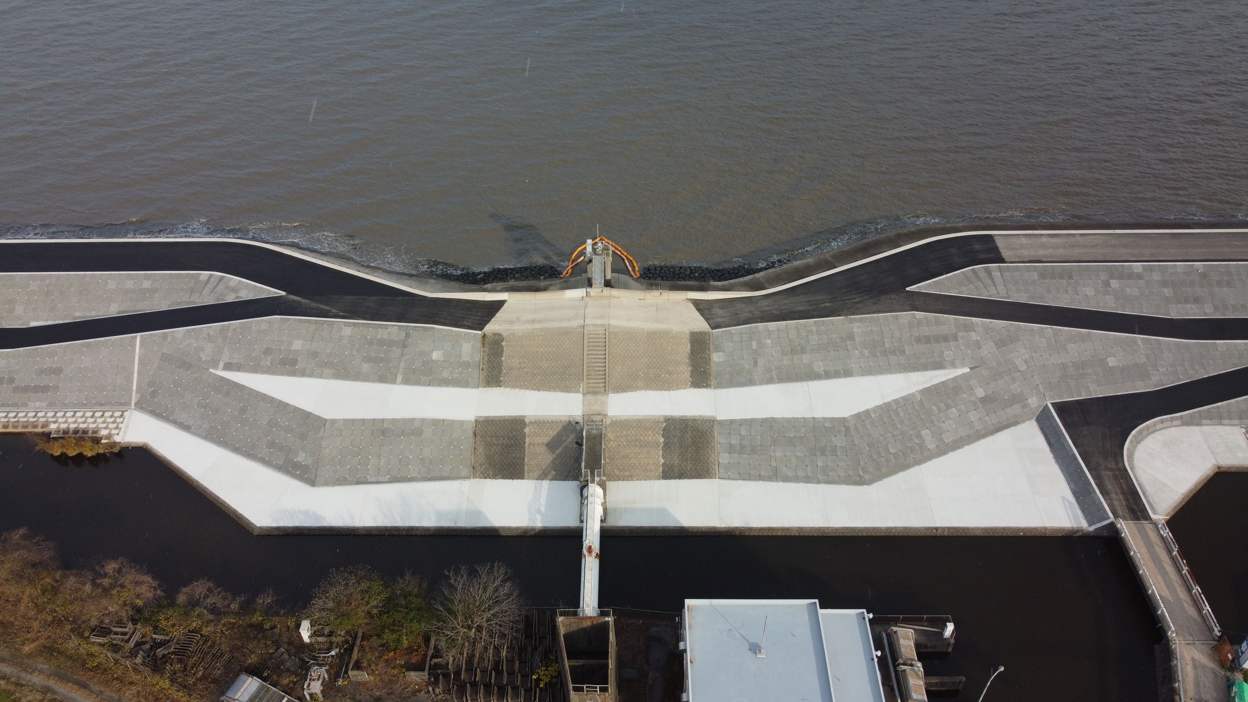 緑川住吉地区下流護岸工事