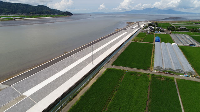 緑川海路口地区(2工区)築堤工事