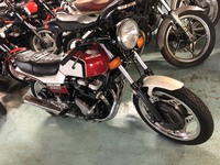 近日入荷予定(^^♪<br />
ヨーロッパより里帰りしたホンダの名車『ＣＢＸ５５０Ｆ』の良質車が近日入庫予定です(^_-)-☆<br />
入庫次第各所チェック後画像や動画ＵＰ予定ですのでご期待ください(^^♪