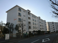 千葉県花見川区　新検見川ビレジ（320戸）　専有部給水・給湯管更新工事　令和6年3月8日～令和6年4月30日（二次下請）