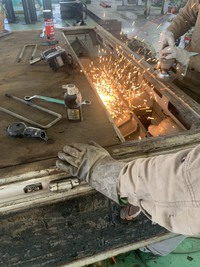 ユニック荷台板交換・鉄板張り替え作業