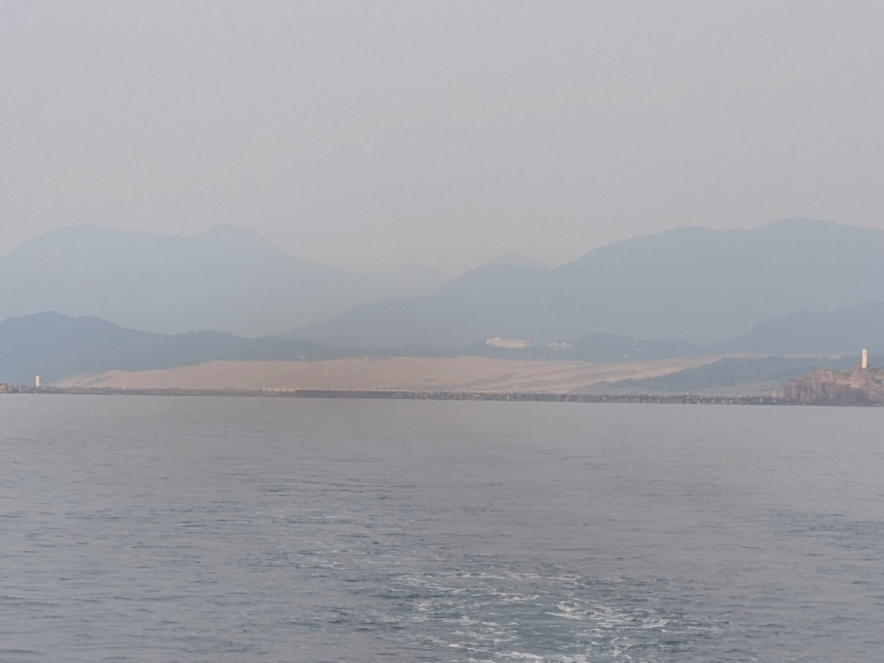 2025年7月、賀露港・第八達丸シロイカ釣り 2025年7月、賀露港・第八達丸シロイカ釣り