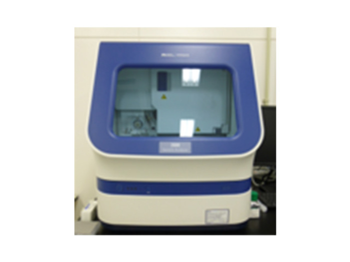 キャピラリー遺伝子解析システム (3500 ジェネティックアナライザー)