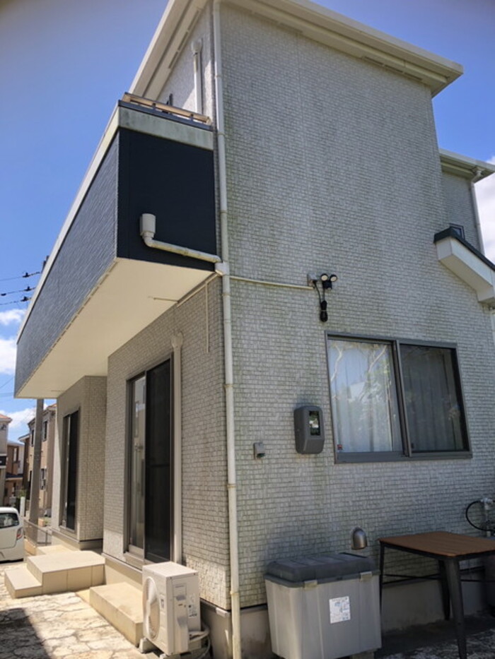 Single house in Kin Yaka